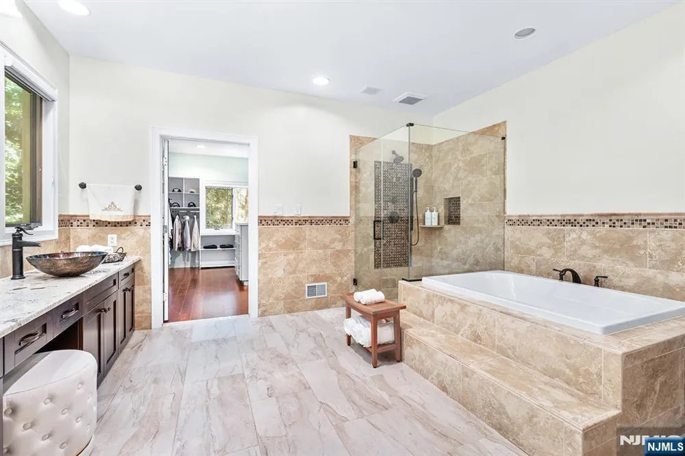 307 Daffodil Drive Norwood, NJ 07648