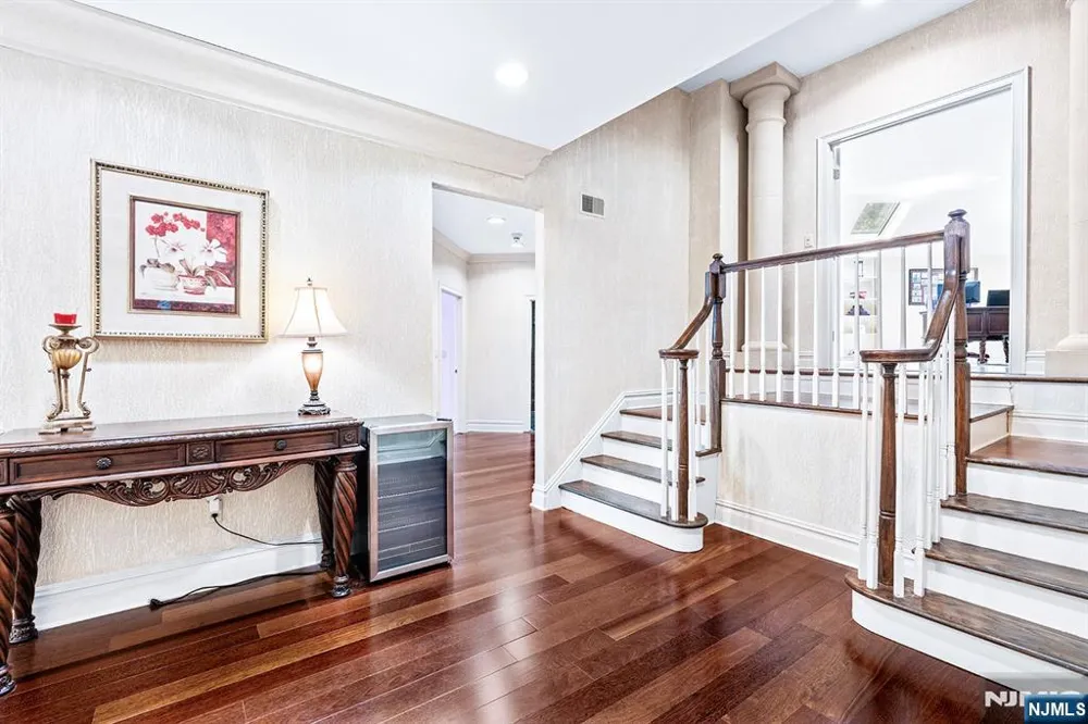 307 Daffodil Drive Norwood, NJ 07648