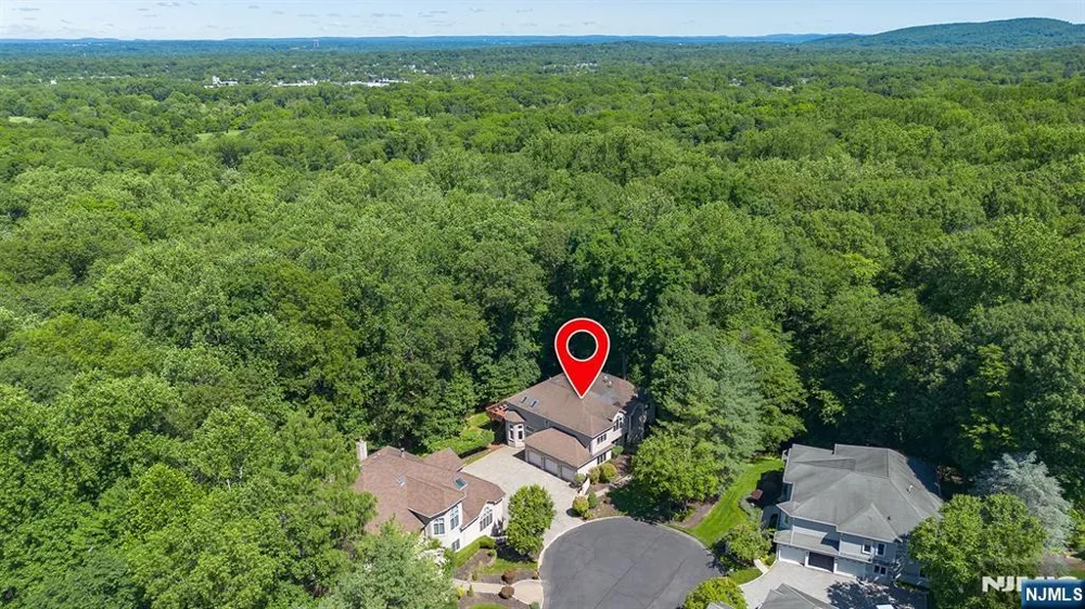 307 Daffodil Drive Norwood, NJ 07648