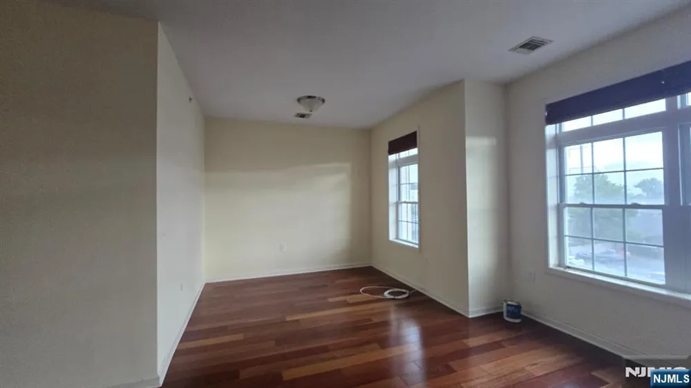 104 Elizabeth Avenue 409 Linden, NJ 07036
