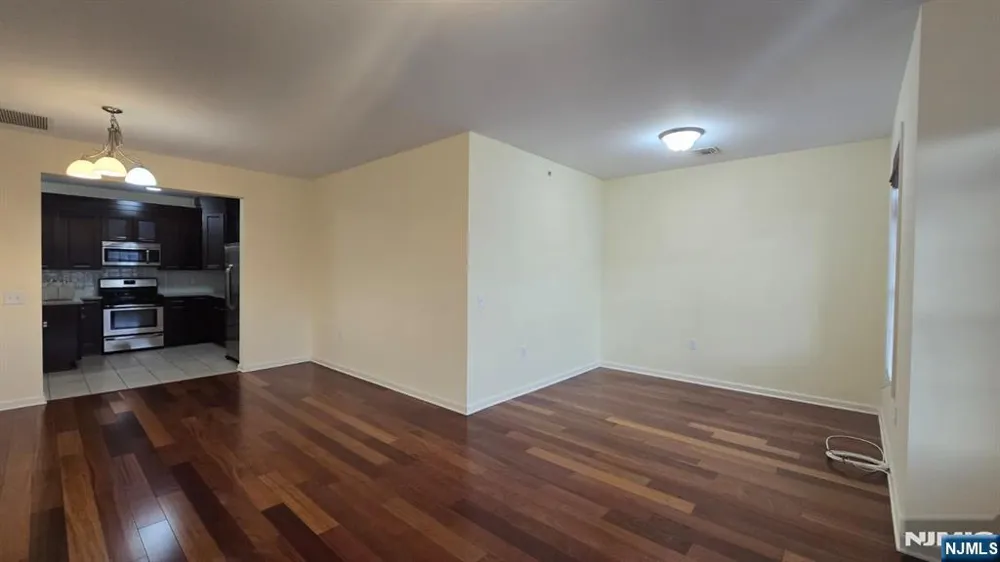 104 Elizabeth Avenue 409 Linden, NJ 07036