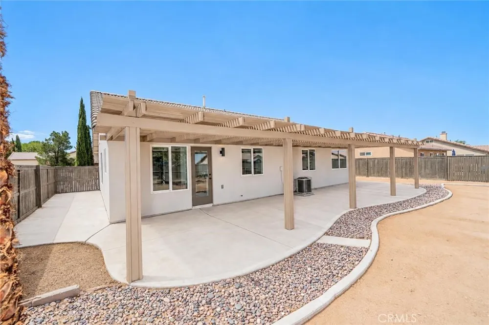 15205 Stone Street Adelanto, CA 92301