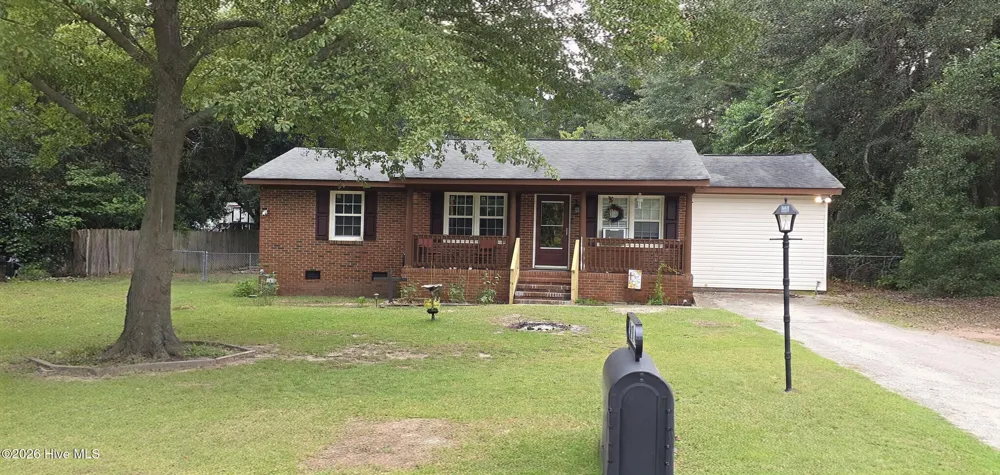 214 Bristol Avenue Aiken, SC 29801