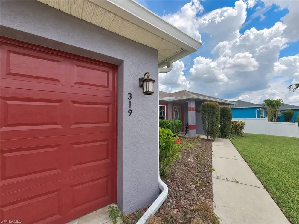 319 Labree Avenue S Lehigh Acres, FL 33974