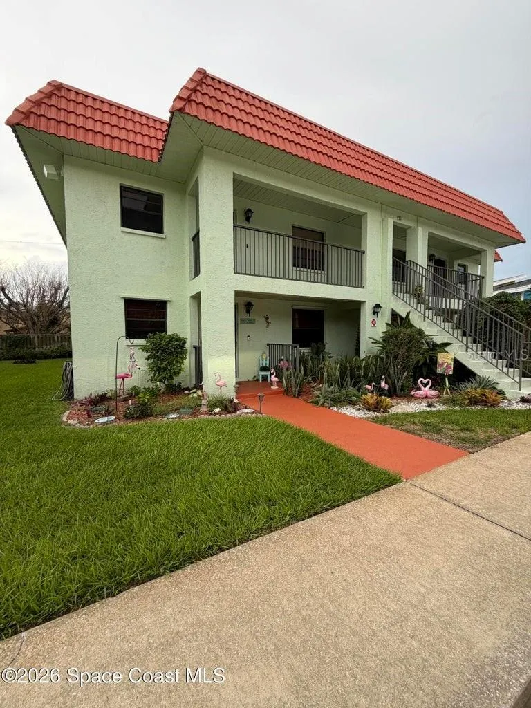 231 CIRCLE DRIVE #4 Cape Canaveral, FL 32920