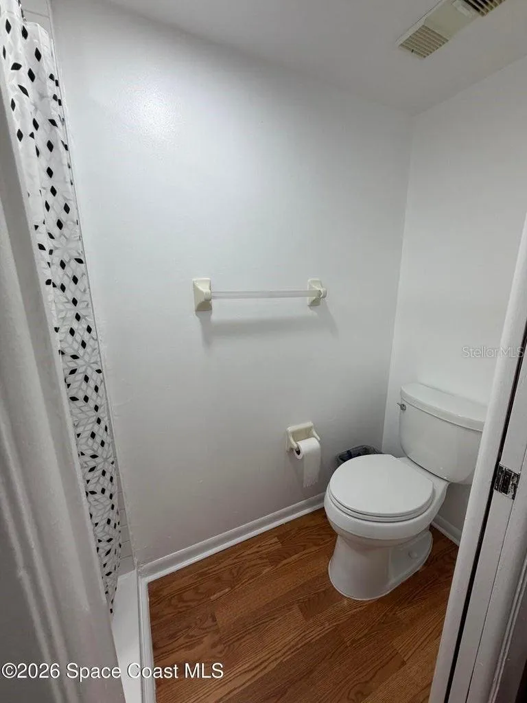 231 CIRCLE DRIVE #4 Cape Canaveral, FL 32920