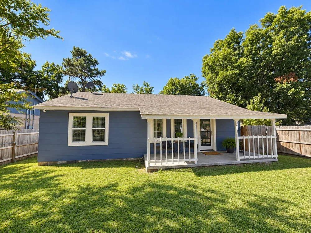 1218 11th NW Ardmore, OK 73401