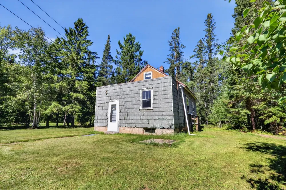 4426 Spirit Lake Road Mountain Iron, MN 55768