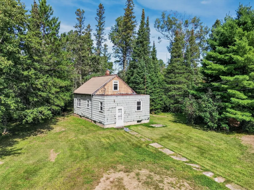 4426 Spirit Lake Road Mountain Iron, MN 55768