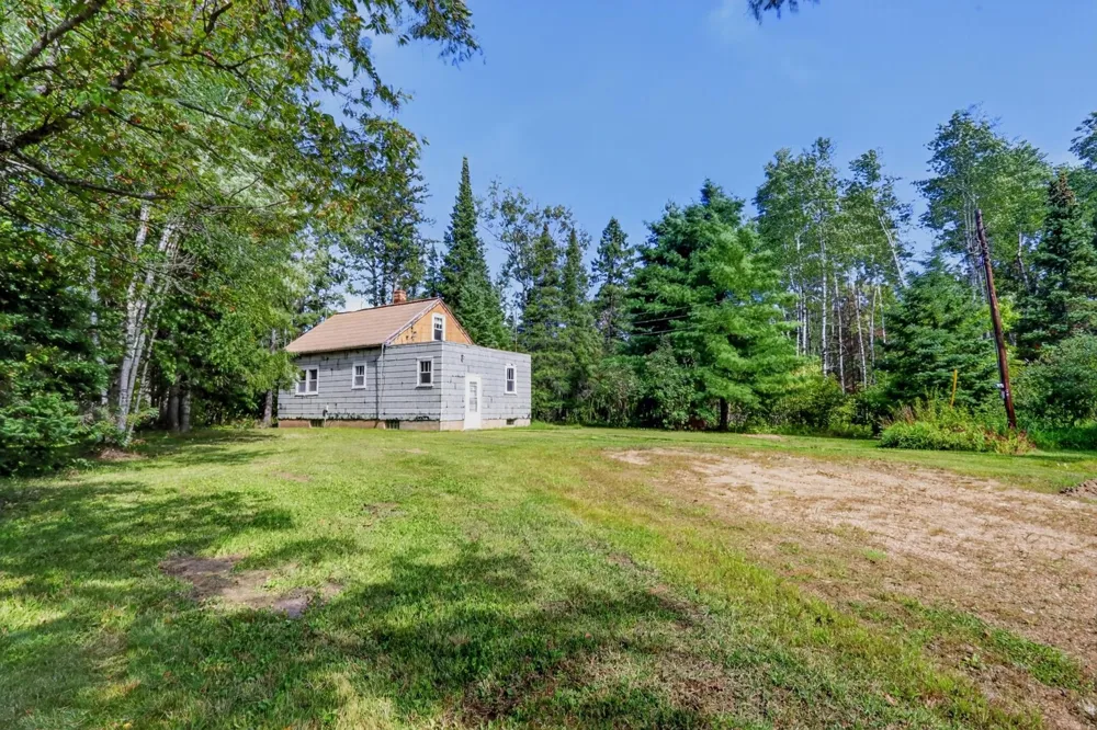 4426 Spirit Lake Road Mountain Iron, MN 55768