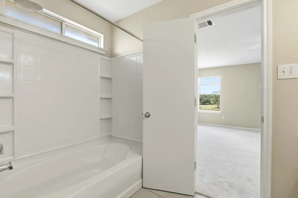 289 Drystone Trail Liberty Hill, TX 78642