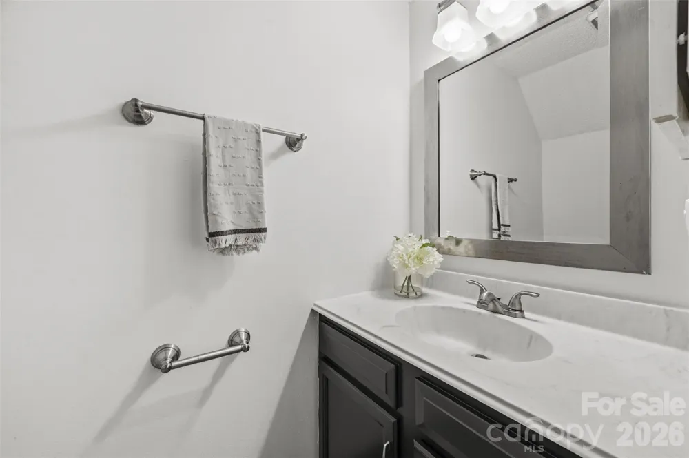 8112 Circle Tree Lane Charlotte, NC 28277