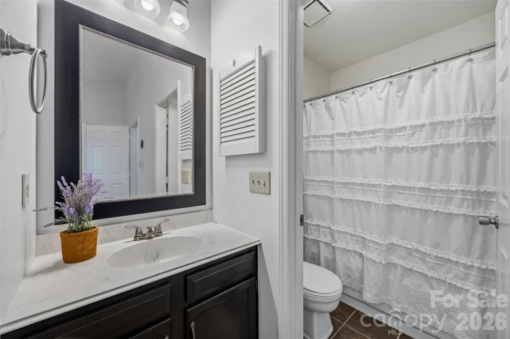 8112 Circle Tree Lane Charlotte, NC 28277