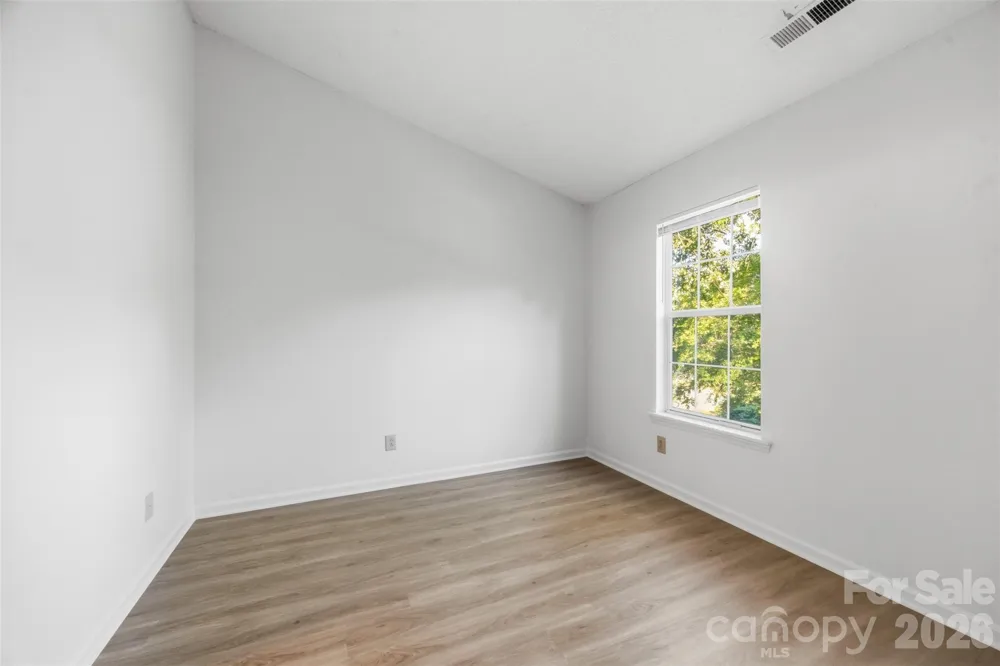 8112 Circle Tree Lane Charlotte, NC 28277