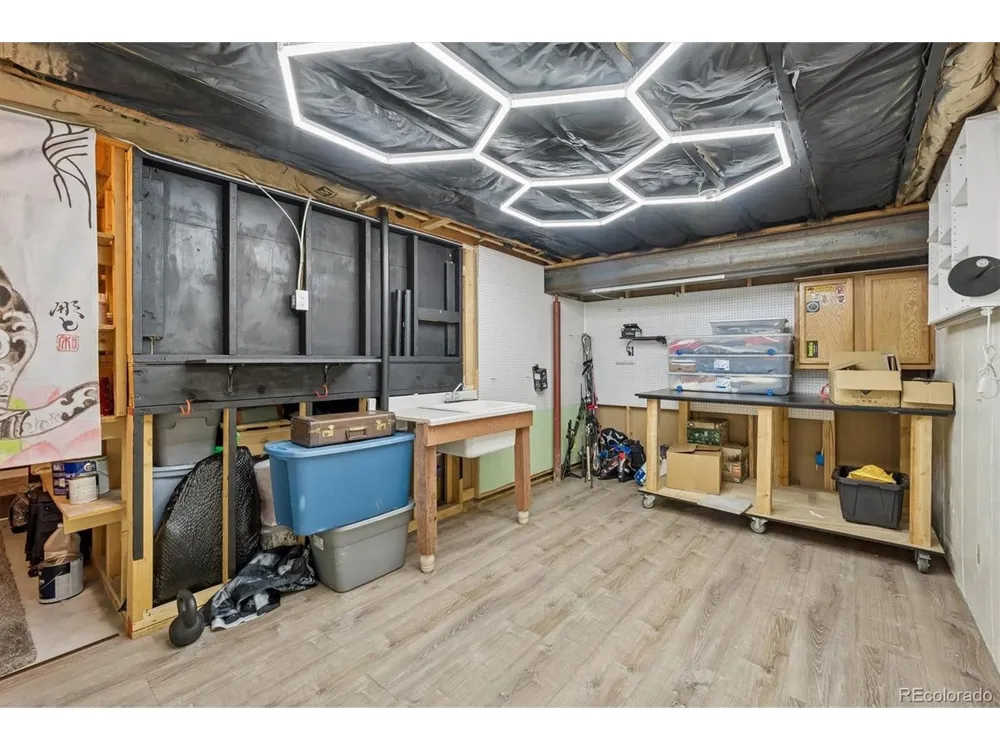 12044 E Maple Avenue Aurora, CO 80012