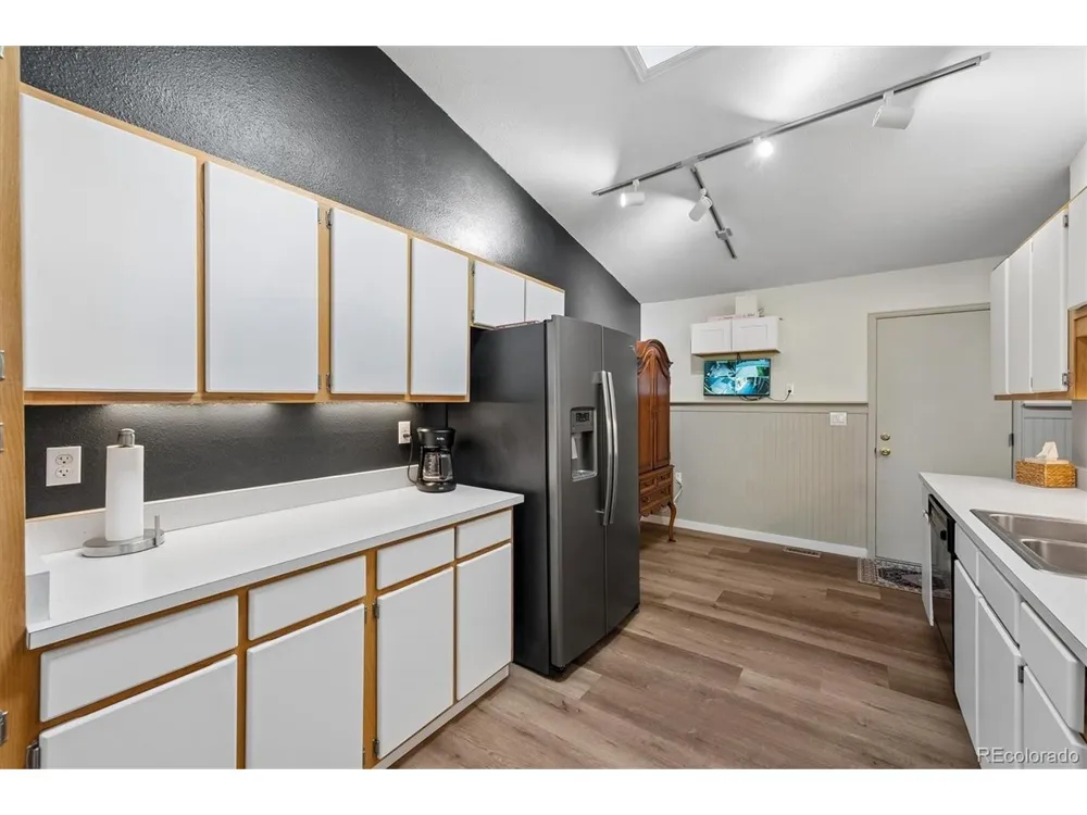 12044 E Maple Avenue Aurora, CO 80012