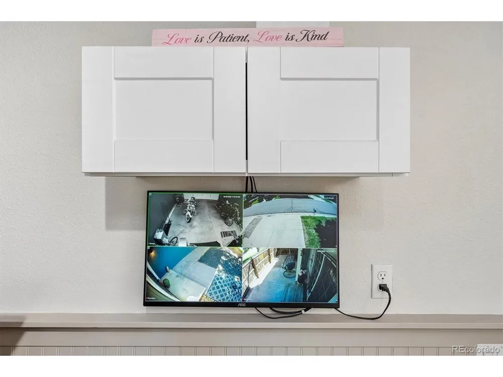 12044 E Maple Avenue Aurora, CO 80012