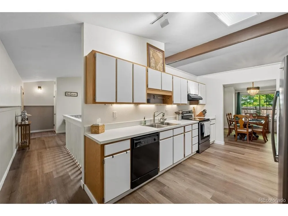 12044 E Maple Avenue Aurora, CO 80012