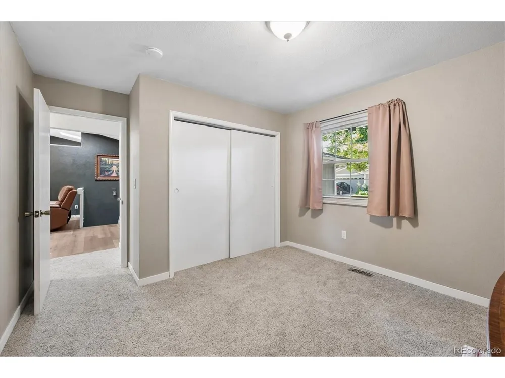 12044 E Maple Avenue Aurora, CO 80012