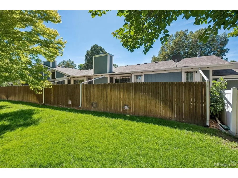 12044 E Maple Avenue Aurora, CO 80012