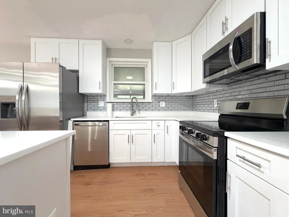 2402 JOSEPH DRIVE Clinton, MD 20735
