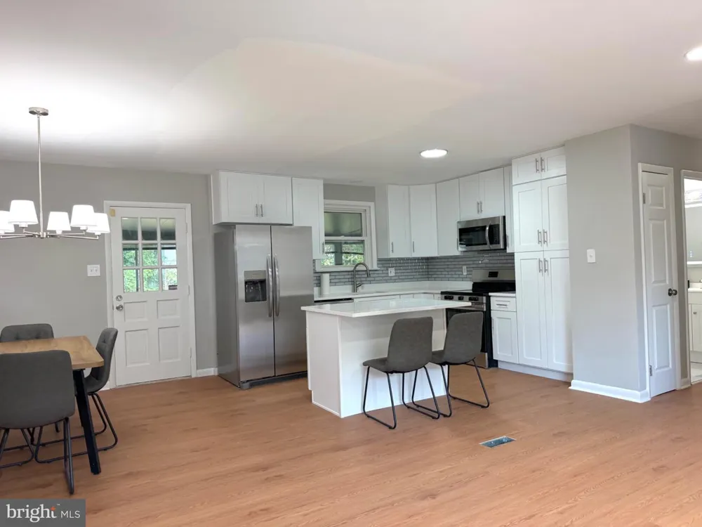 2402 JOSEPH DRIVE Clinton, MD 20735