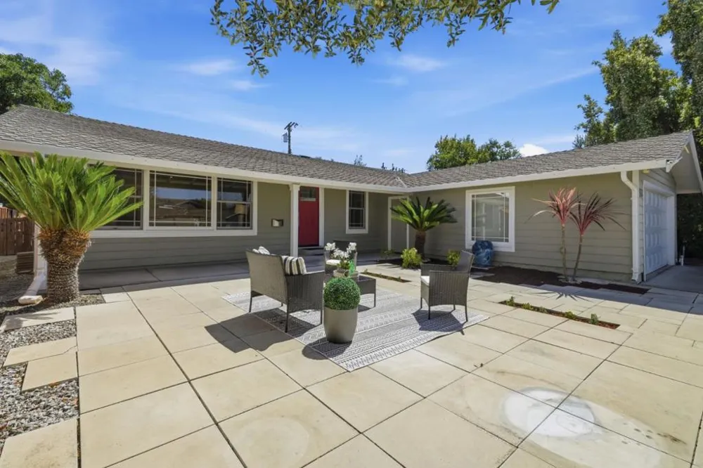 189 Gilbert Avenue Santa Clara, CA 95051