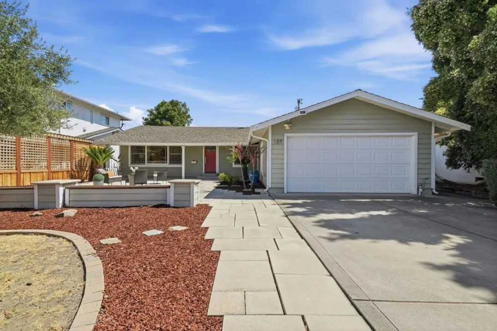 189 Gilbert Avenue Santa Clara, CA 95051