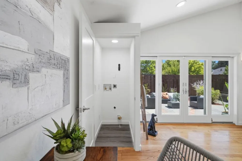 189 Gilbert Avenue Santa Clara, CA 95051