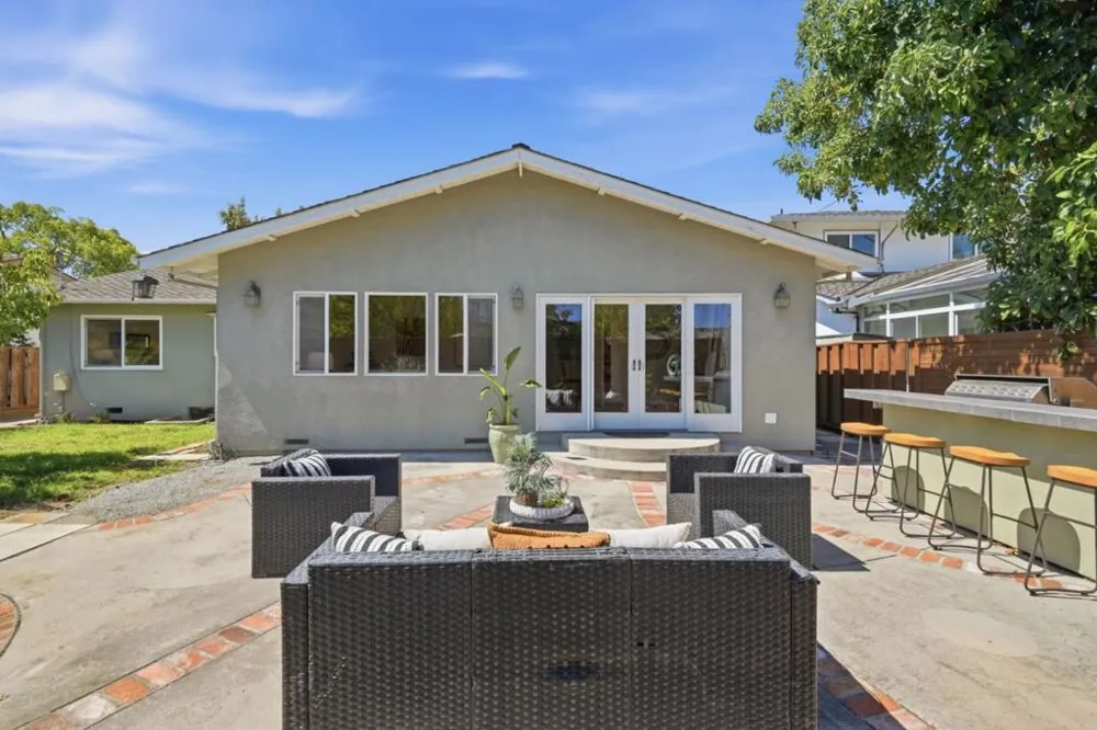 189 Gilbert Avenue Santa Clara, CA 95051