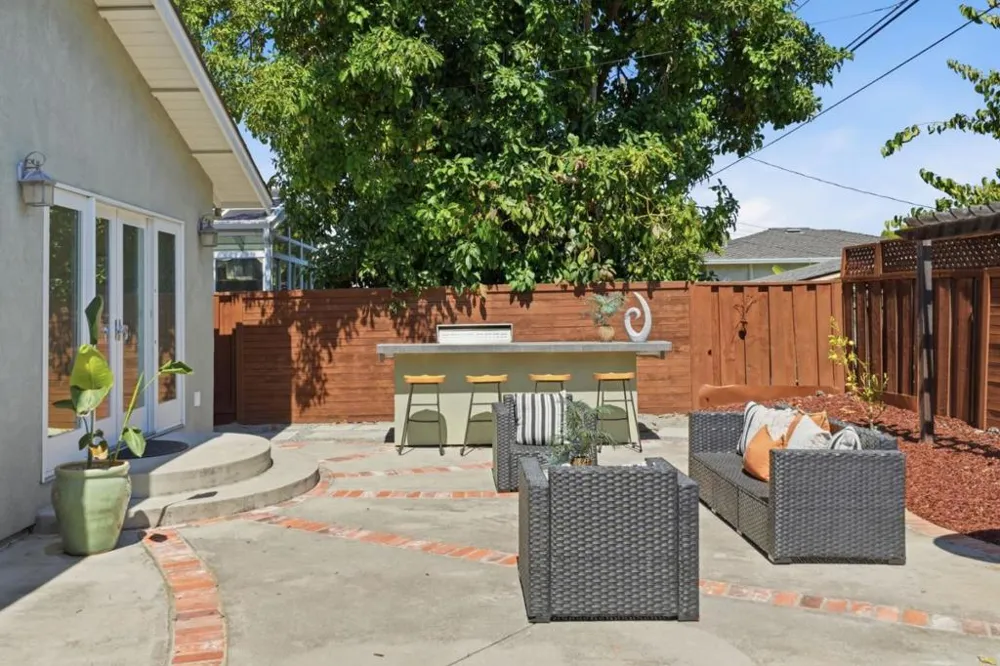 189 Gilbert Avenue Santa Clara, CA 95051