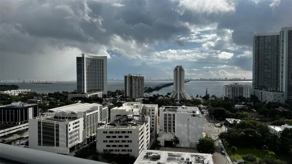 121 NE 34th St #1706A Miami, FL 33137