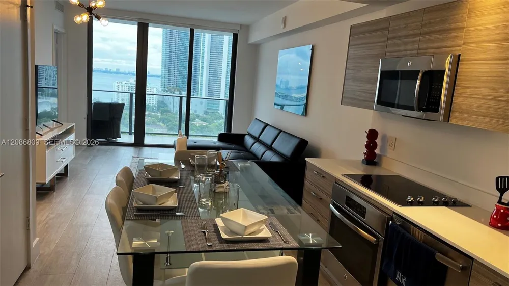 121 NE 34th St #1706A Miami, FL 33137