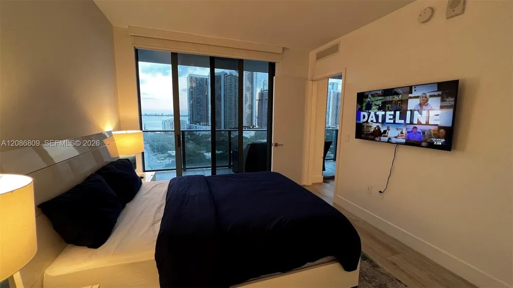 121 NE 34th St #1706A Miami, FL 33137