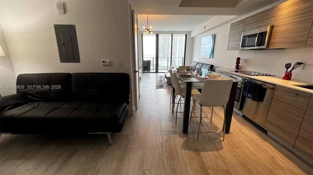 121 NE 34th St #1706A Miami, FL 33137