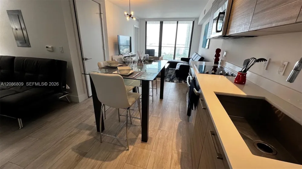 121 NE 34th St #1706A Miami, FL 33137