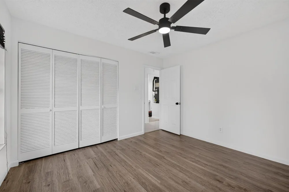 1425 SE Minorca Avenue Port St. Lucie, FL 34952