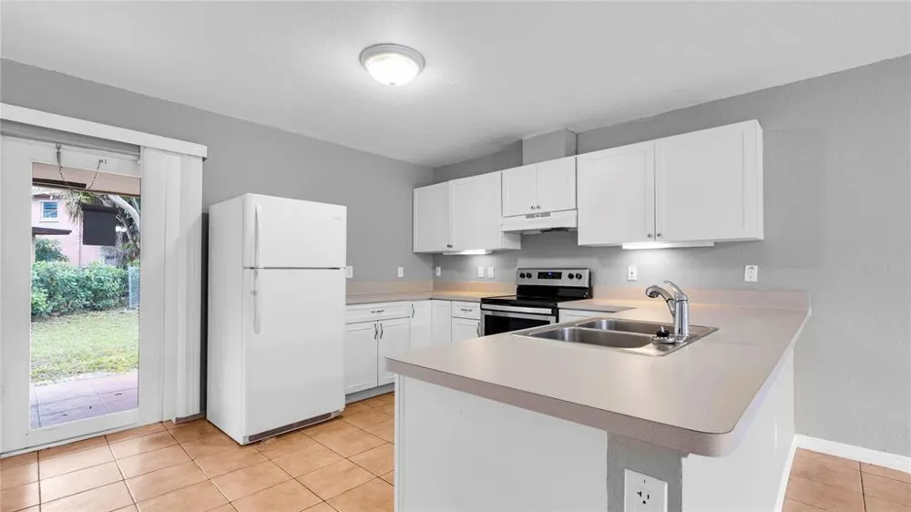 330 Avondale Drive Pompano Beach, FL 33060