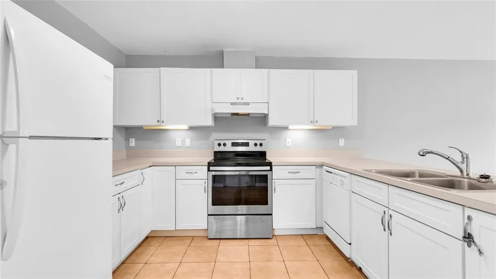 330 Avondale Drive Pompano Beach, FL 33060