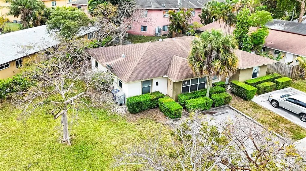 330 Avondale Drive Pompano Beach, FL 33060