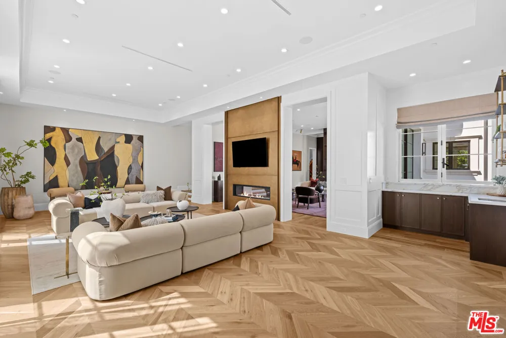 616 Alpine Drive Beverly Hills, CA 90210