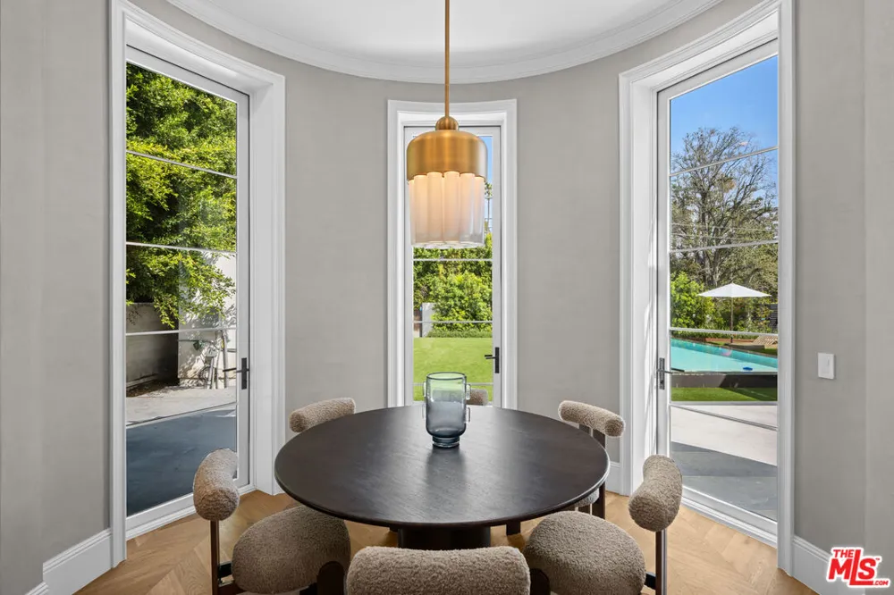 616 Alpine Drive Beverly Hills, CA 90210