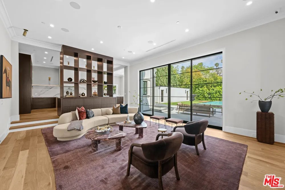 616 Alpine Drive Beverly Hills, CA 90210