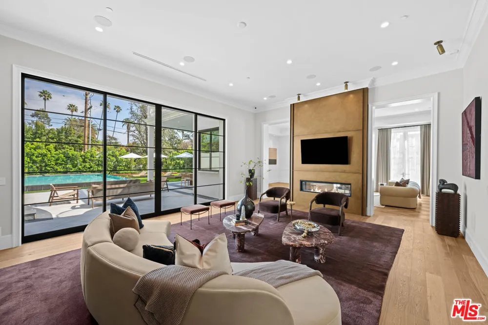 616 Alpine Drive Beverly Hills, CA 90210