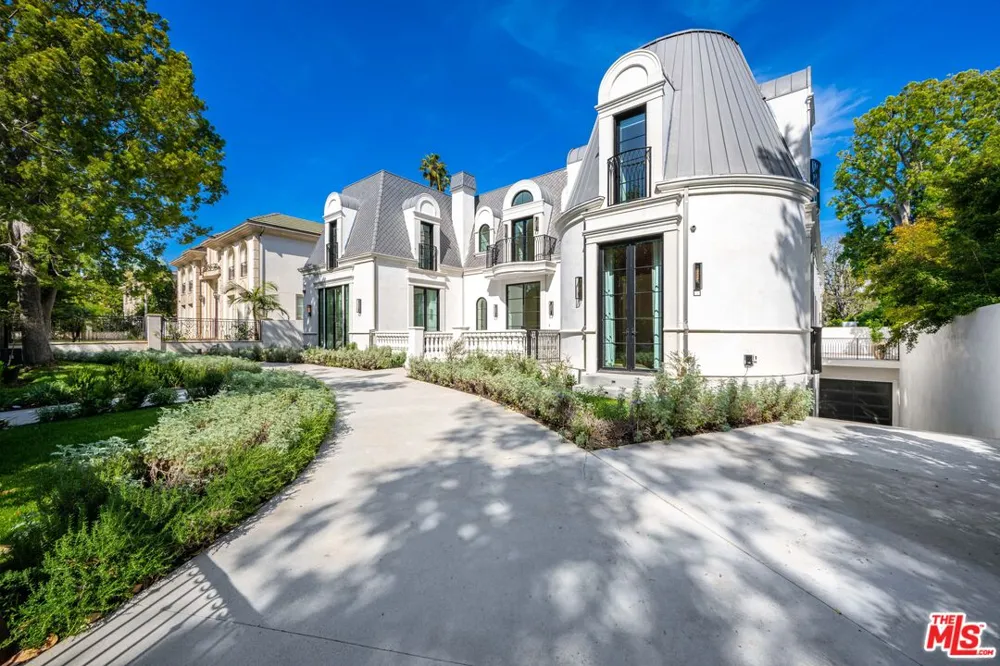 616 Alpine Drive Beverly Hills, CA 90210