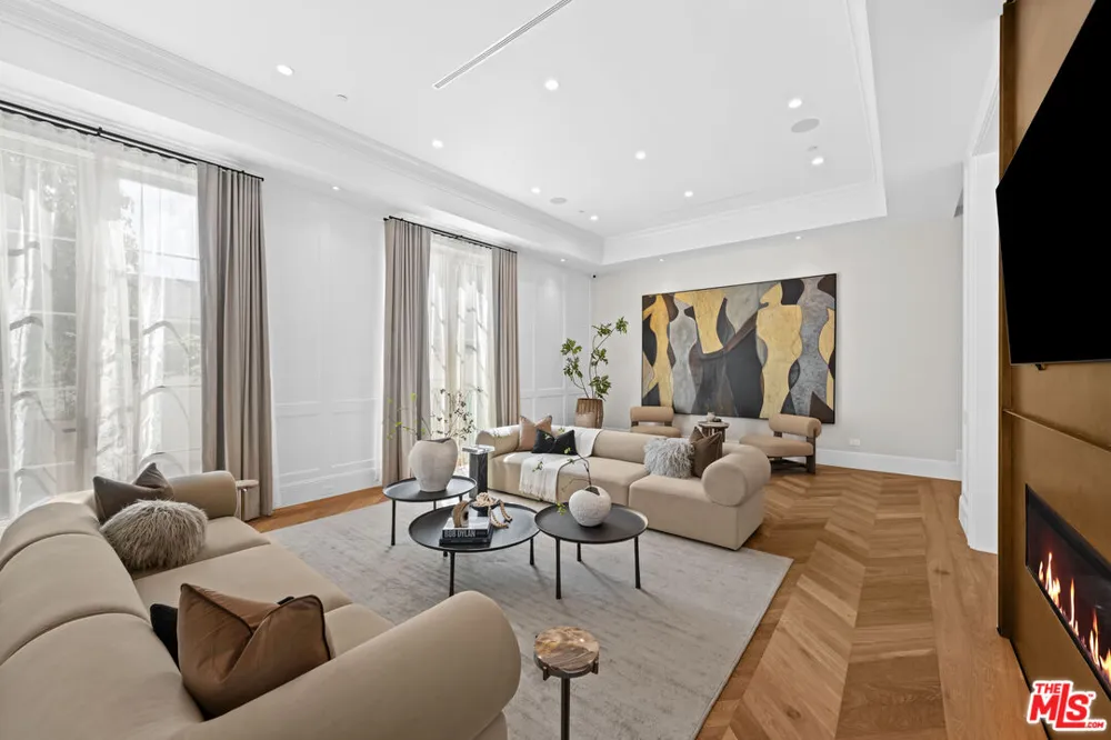 616 Alpine Drive Beverly Hills, CA 90210
