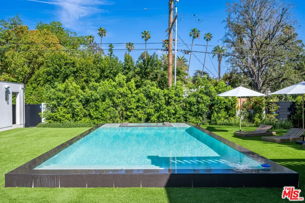 616 Alpine Drive Beverly Hills, CA 90210