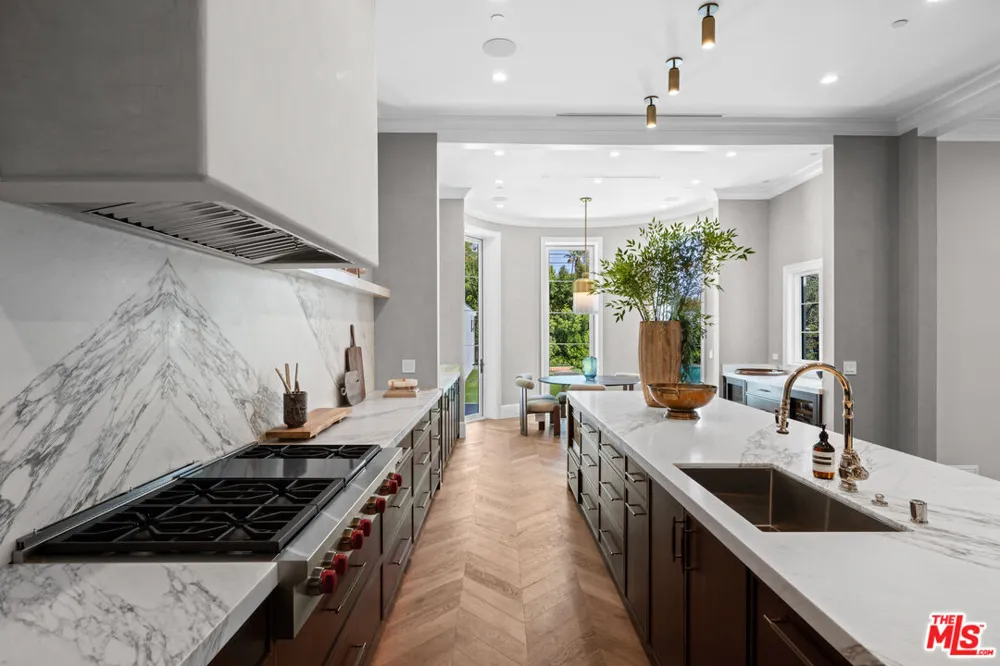 616 Alpine Drive Beverly Hills, CA 90210