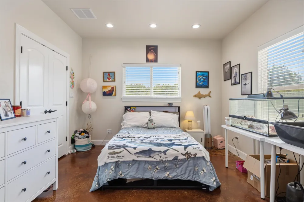 2150 County Road 282 Liberty Hill, TX 78642