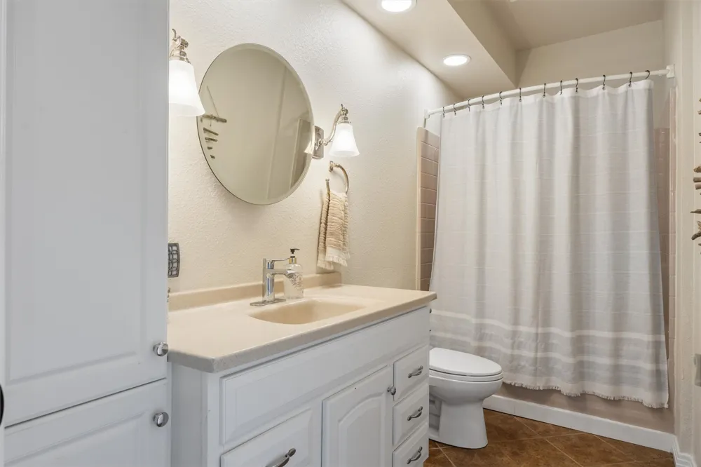2150 County Road 282 Liberty Hill, TX 78642